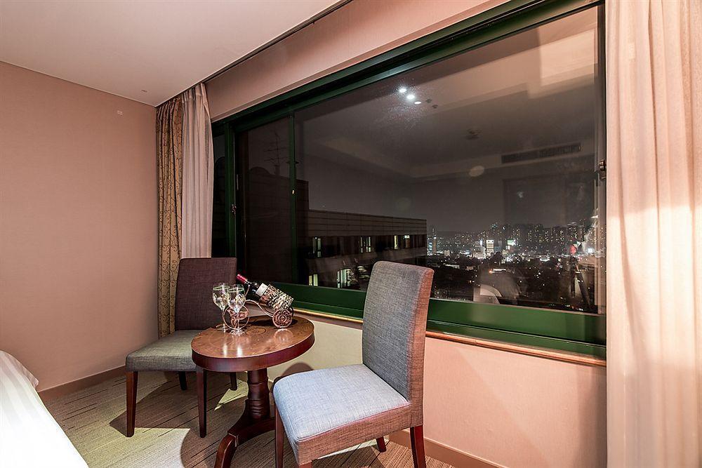 New Hilltop Hotel Seoul Exterior foto