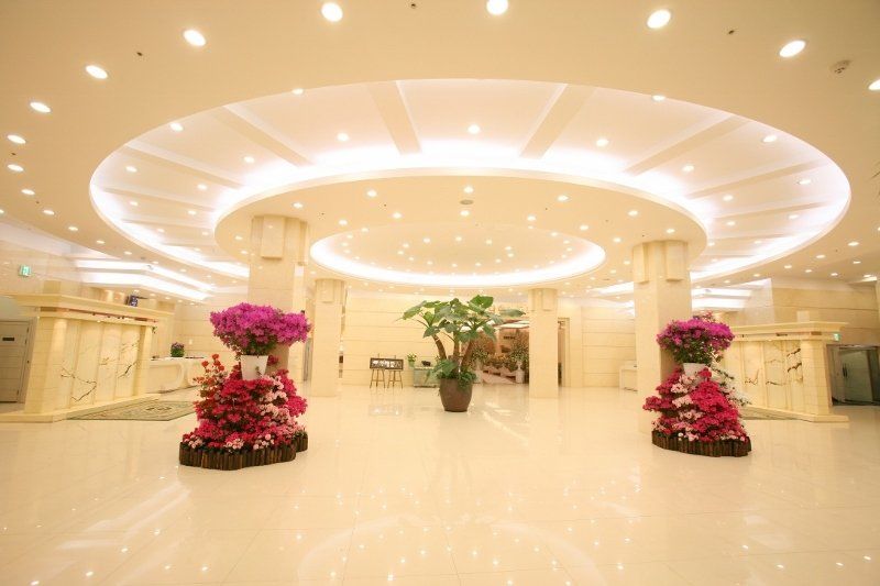 New Hilltop Hotel Seoul Exterior foto